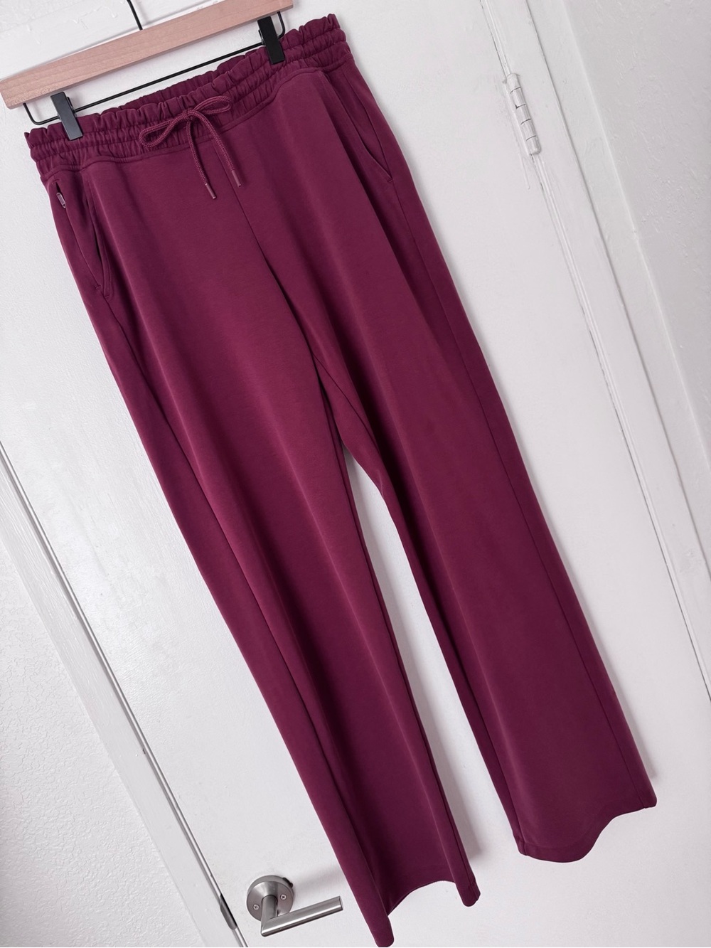 Athleta Seasoft Pants